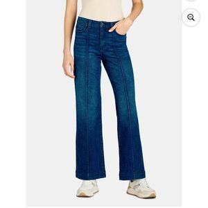 Time and Tru Women's High Rise Wide Leg Jean